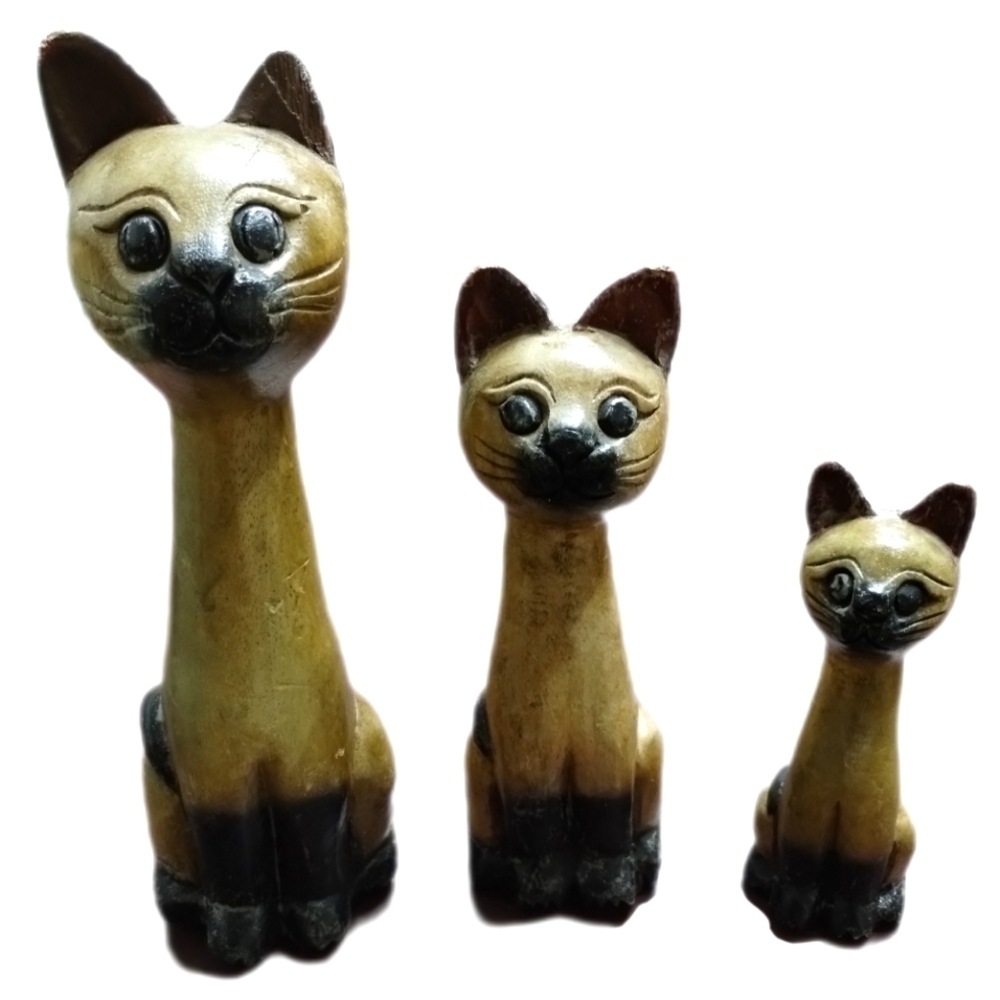 1960s Thai Mandalay Box Co. Three Siamese Cats Carved Wood Figurines
